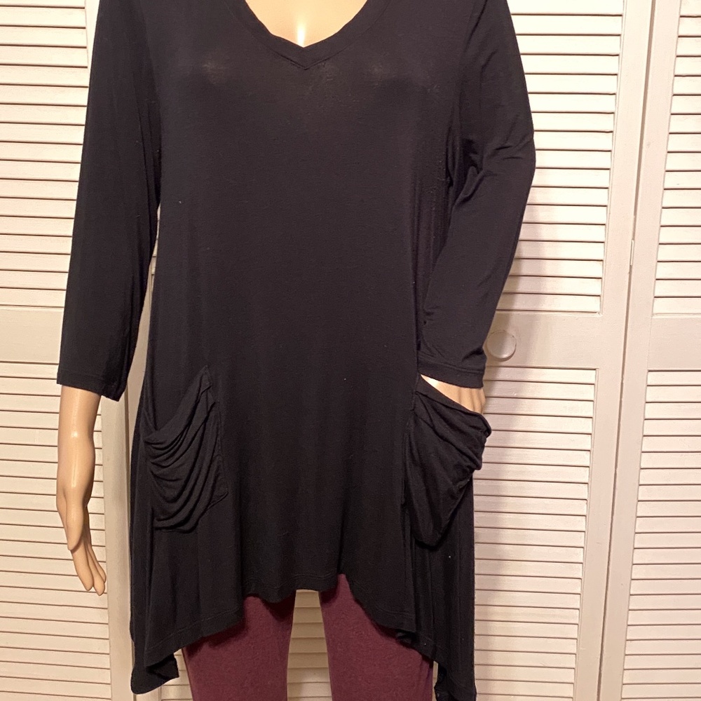 LOGO by Lori Goldstein Black MEDIUM Tunic